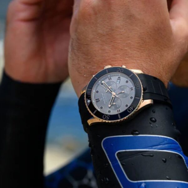 Reloj Claude Bernard Aquarider Chronograph 10252 37RNGCA GRN - Imagen 2