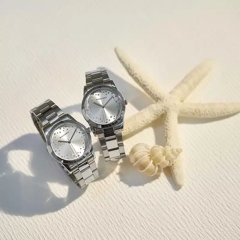 FIJI 36MM SILVER DIAL SS BRACELET - Imagen 3